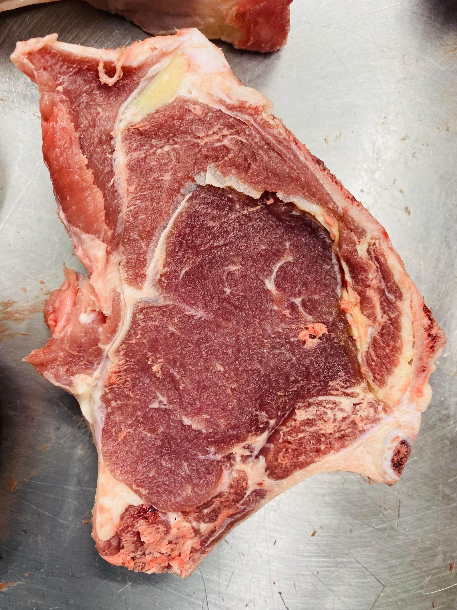 Beef rack chop (t bone) - AL MODINA