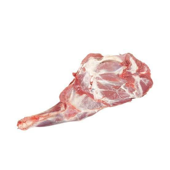 Lamb Front Leg (Dasthi) 1.1kg up - AL MODINA