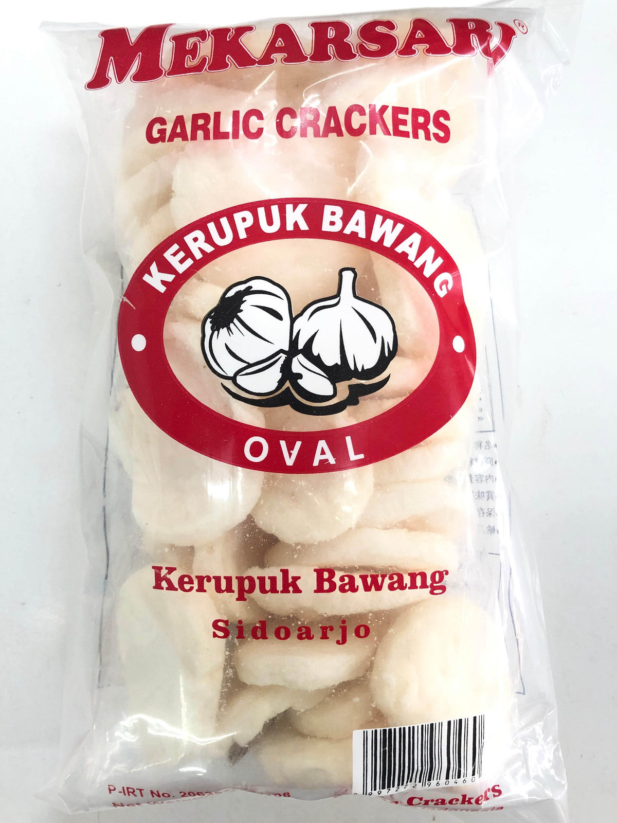Mekarsari garlic crackers Kerupuk Bawang oval snacks in transparent packaging from Sidoarjo